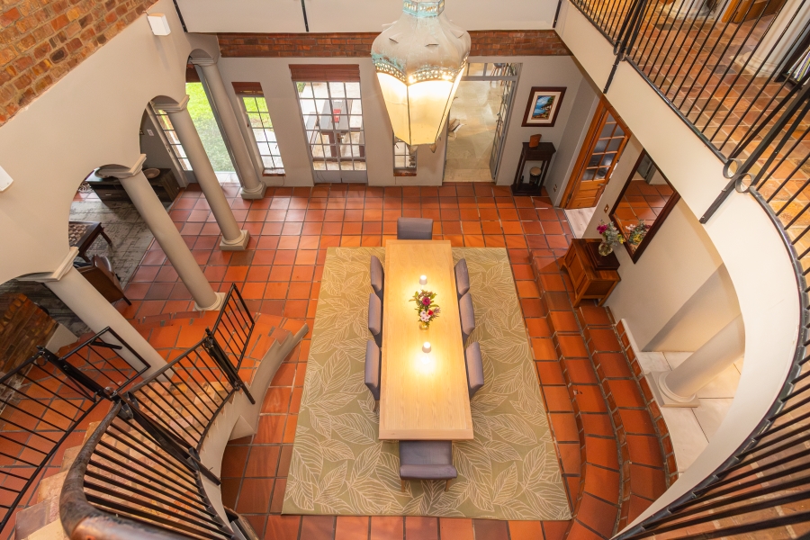 5 Bedroom Property for Sale in Vierlanden Western Cape